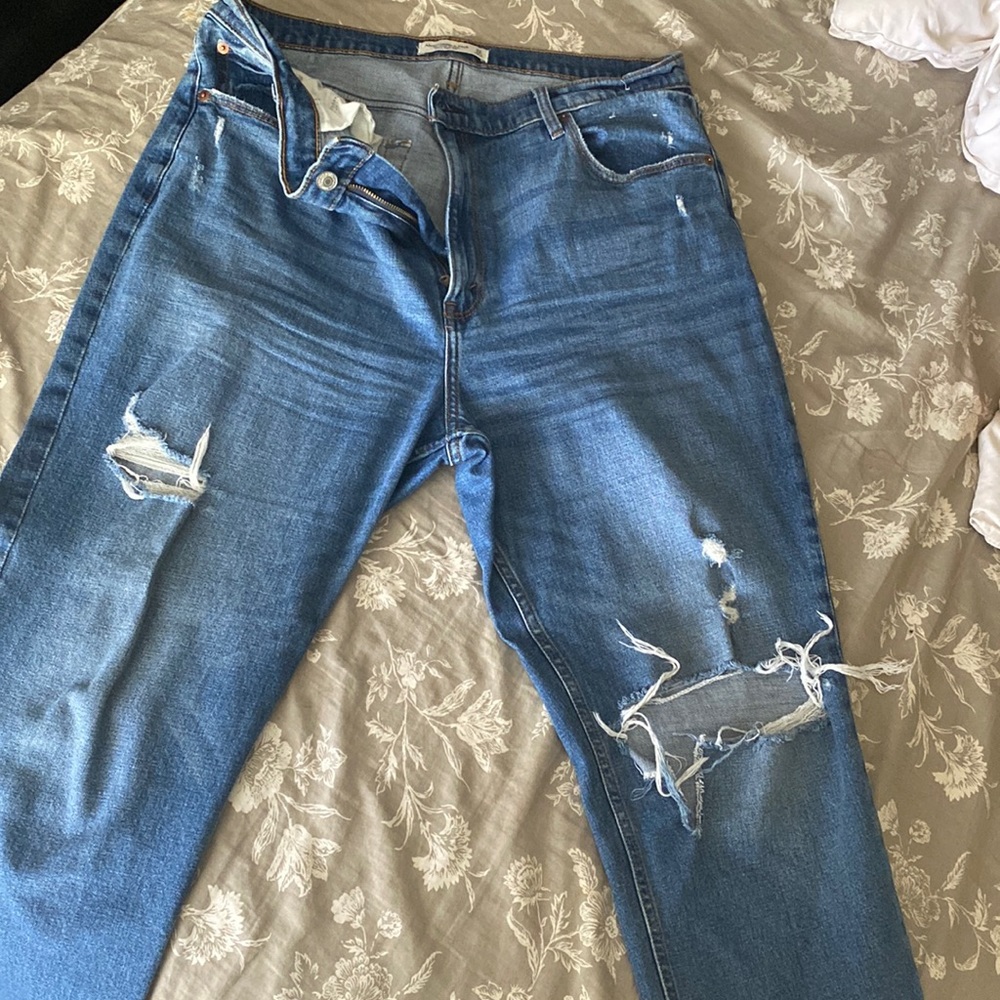 Size 16 Abercrombie jeans. Worn 1 time.